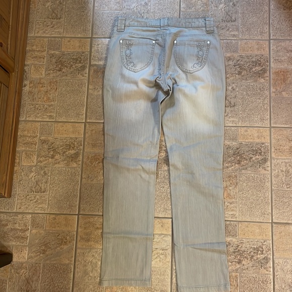 Grey jeans - Picture 2 of 2